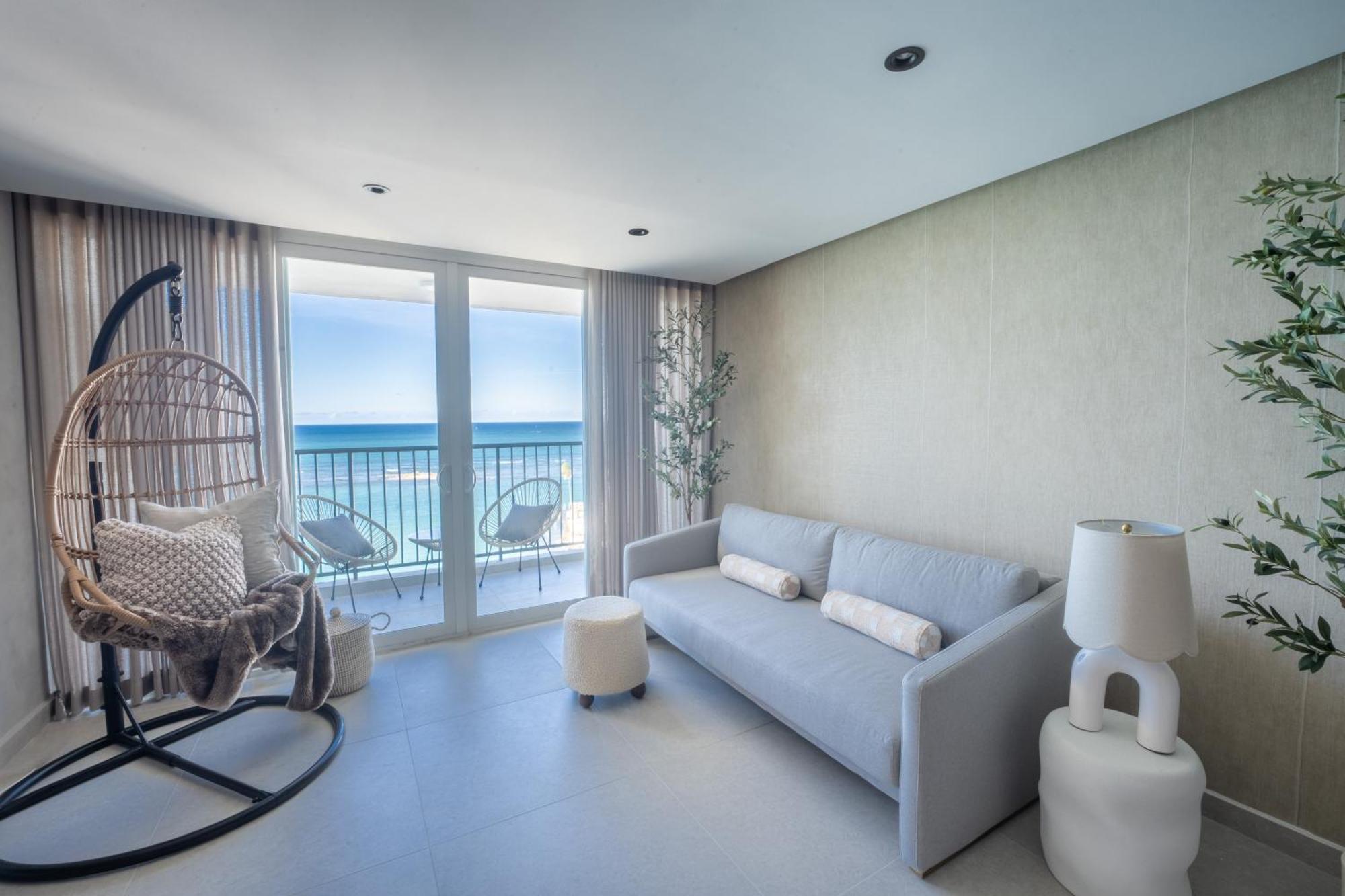 Ocean View Deluxe Suite: Pvt. Beach & Pool San Juan Esterno foto