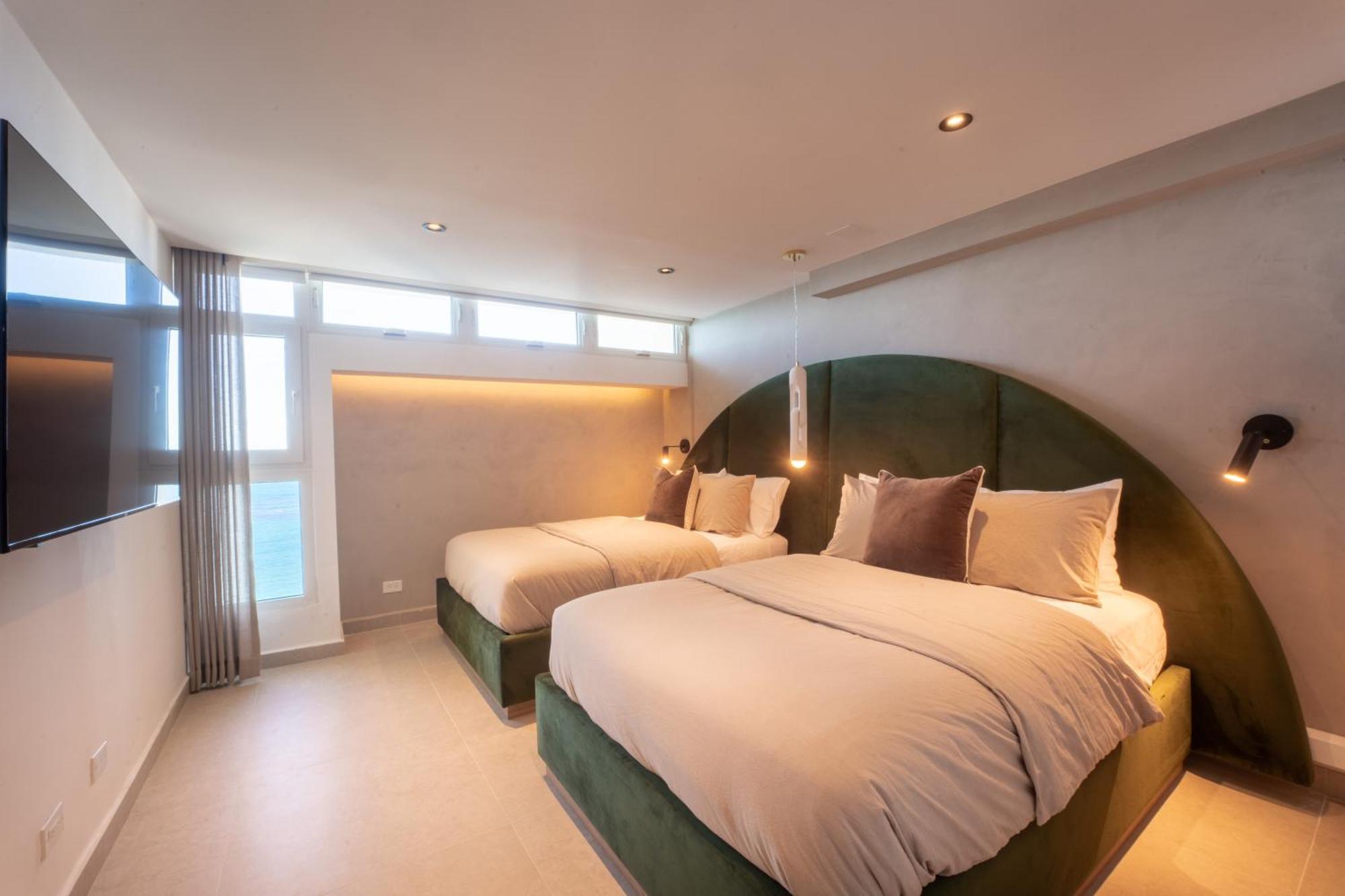 Ocean View Deluxe Suite: Pvt. Beach & Pool San Juan Esterno foto