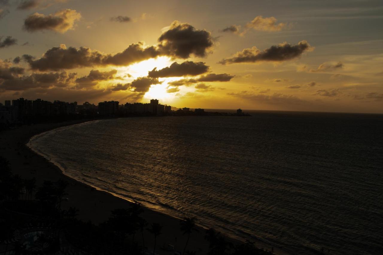 Ocean View Deluxe Suite: Pvt. Beach & Pool San Juan Esterno foto